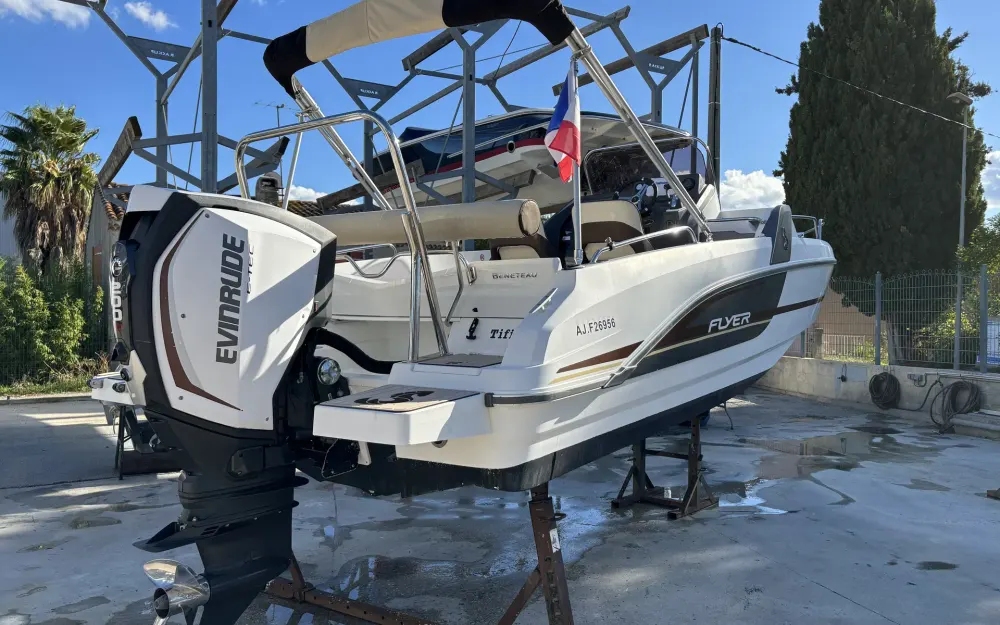 slider 0 Beneteau Flyer 6.6 SUNdeck