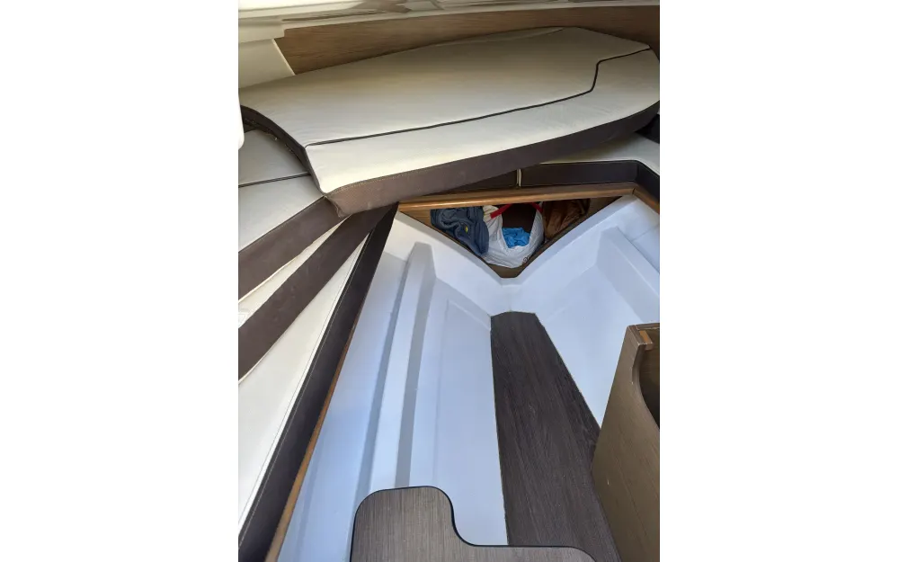 slider 8 Beneteau Flyer 6.6 SUNdeck