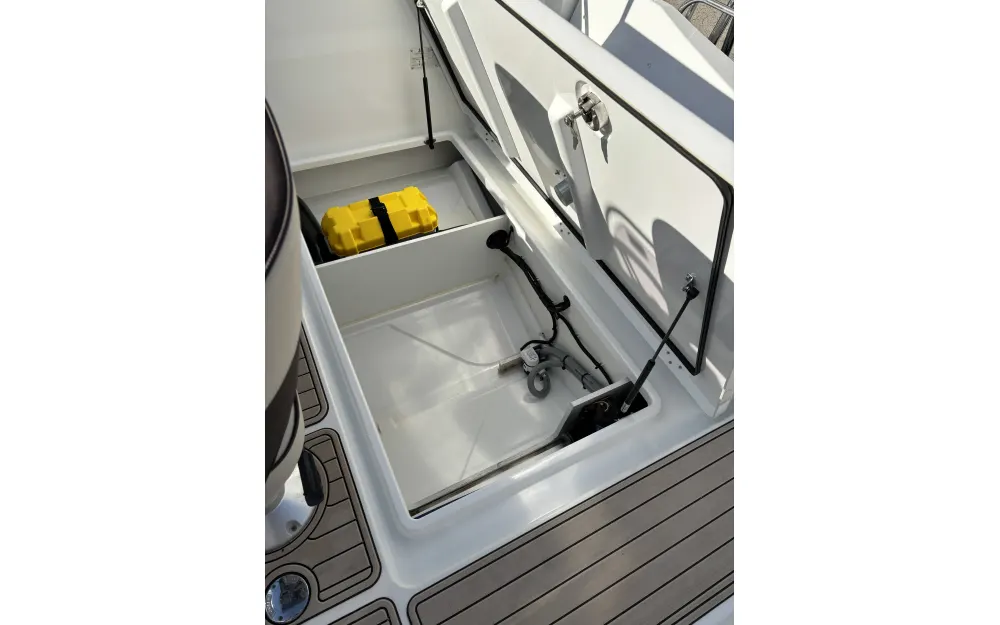slider 9 Beneteau Flyer 6.6 SUNdeck