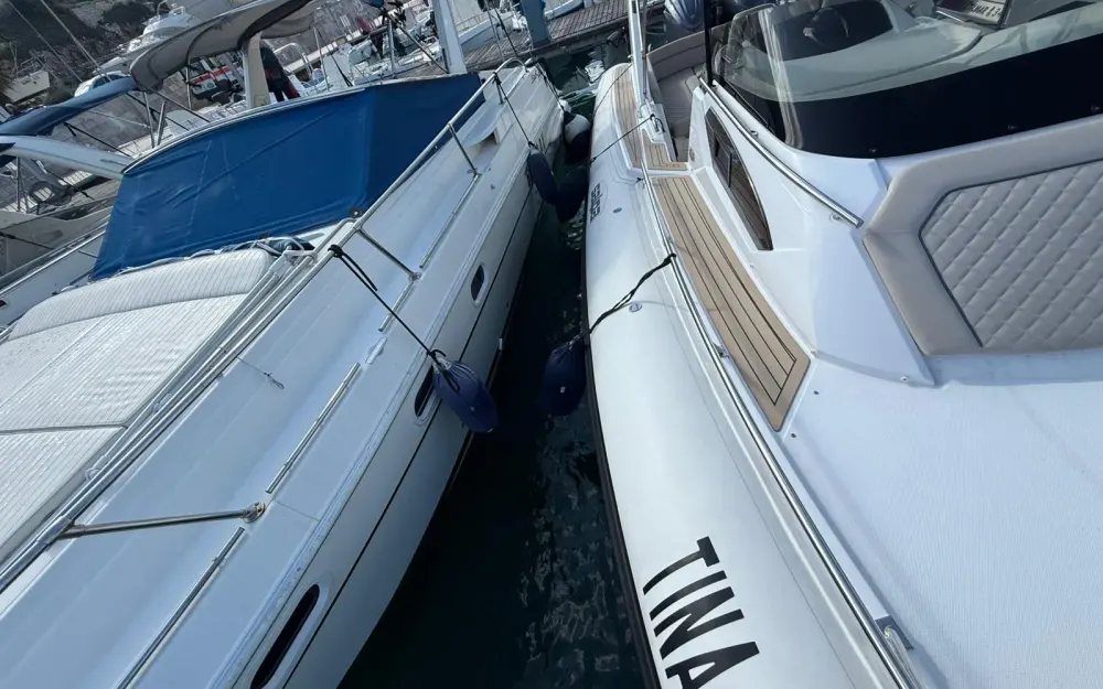 slider 27 Salpa Soleil 33