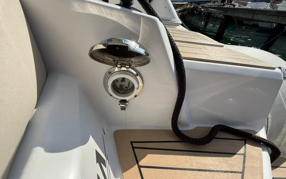 slider 38 Salpa Soleil 33