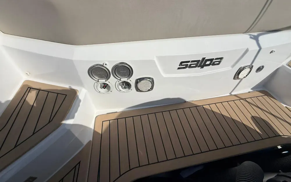 slider 39 Salpa Soleil 33