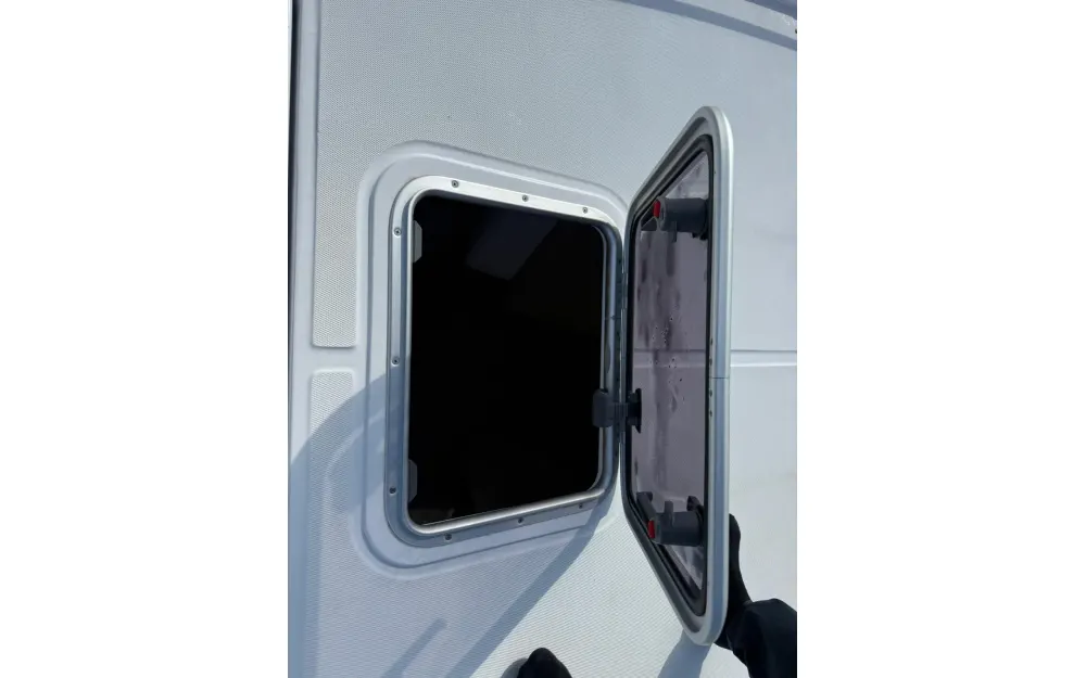 slider 40 Salpa Soleil 33