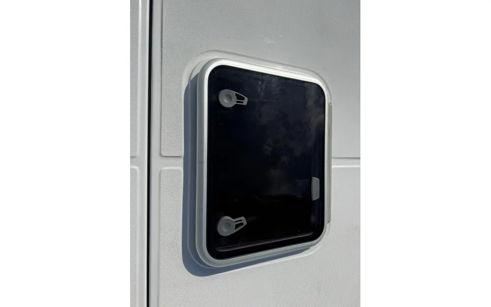 slider 41 Salpa Soleil 33