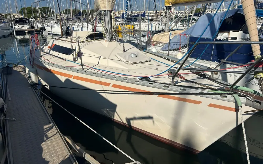 slider 14 Beneteau First 32