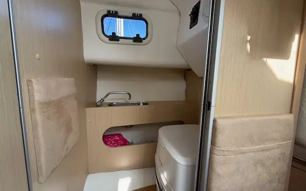 slider 4 B2 Marine Cap Ferret 752