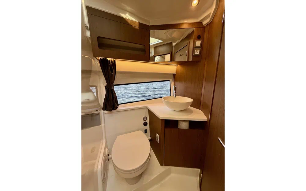 slider 6 Beneteau Antares 11 OB