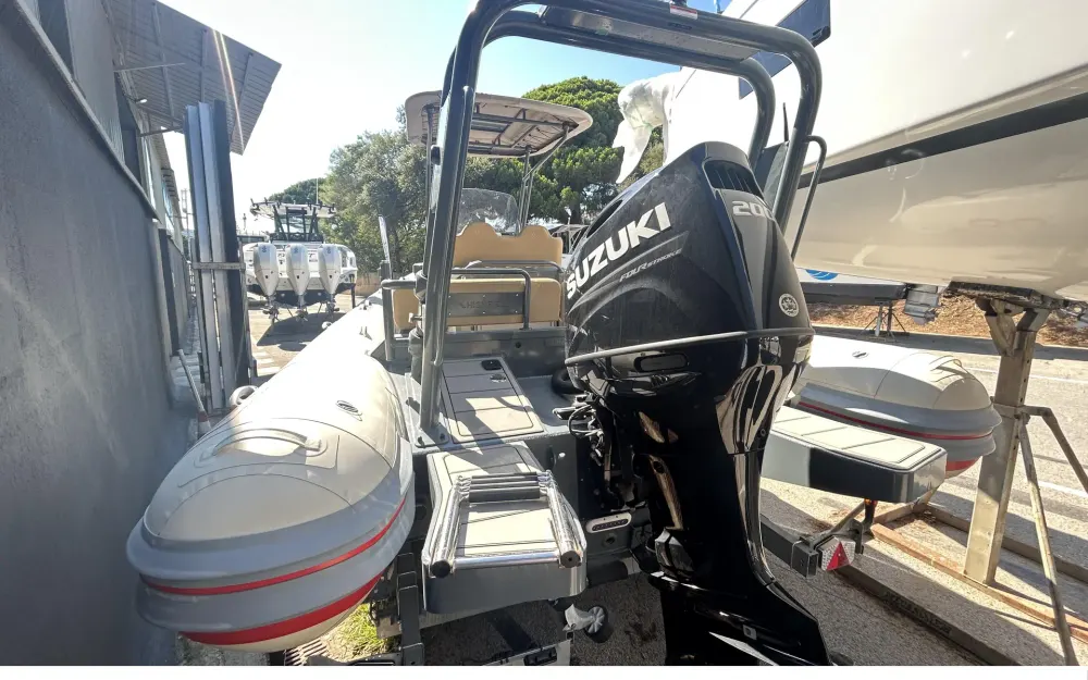 slider 5 Highfield Sport Range 700