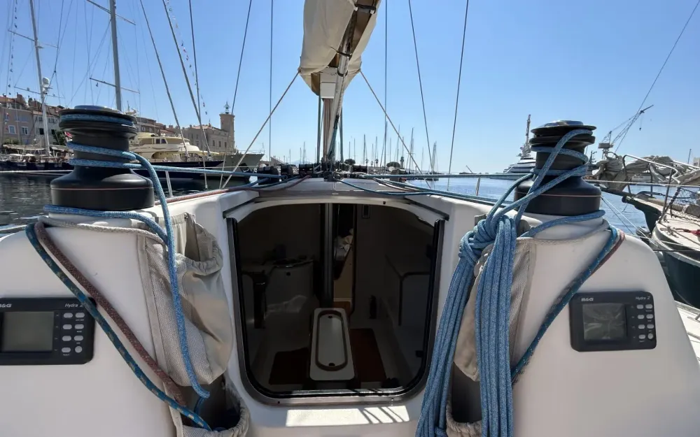 slider 17 X-Yachts IMX 38