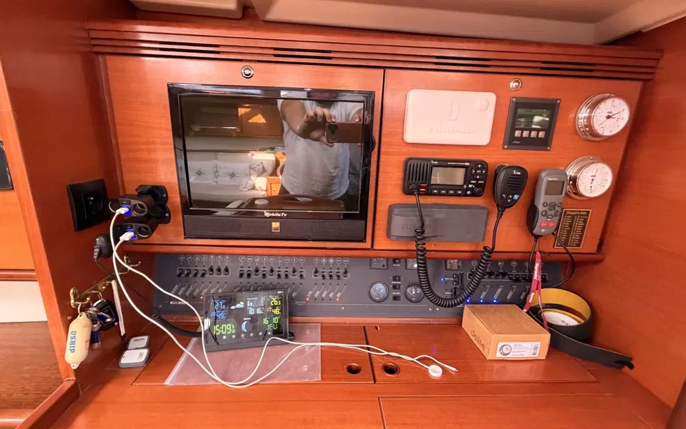 slider 11 Dufour 525