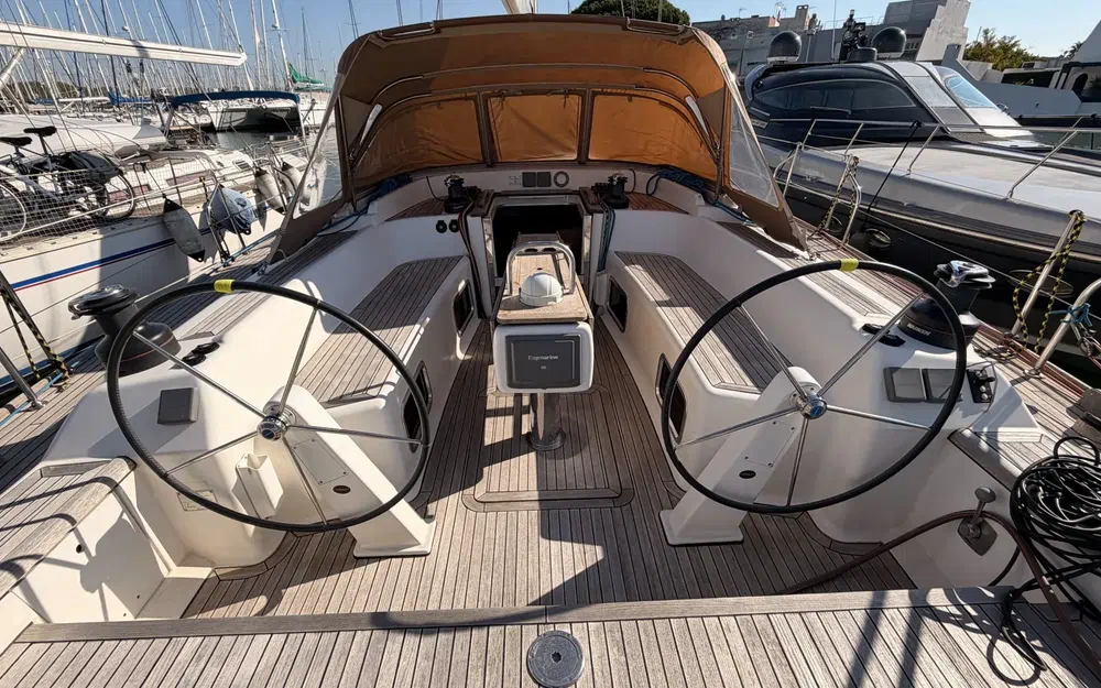 slider 16 Dufour 525