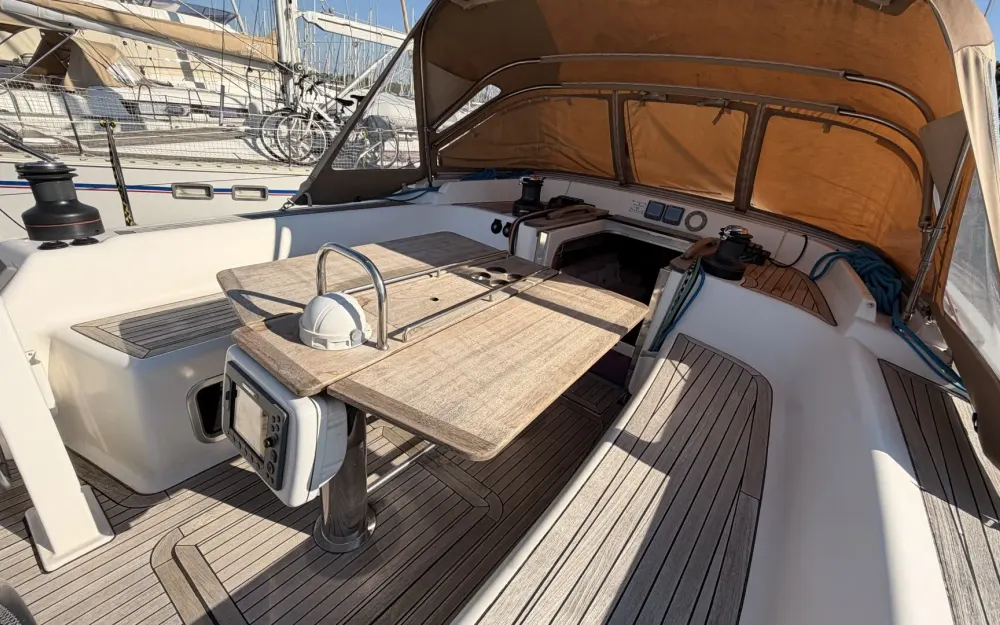 slider 17 Dufour  525Grand Large