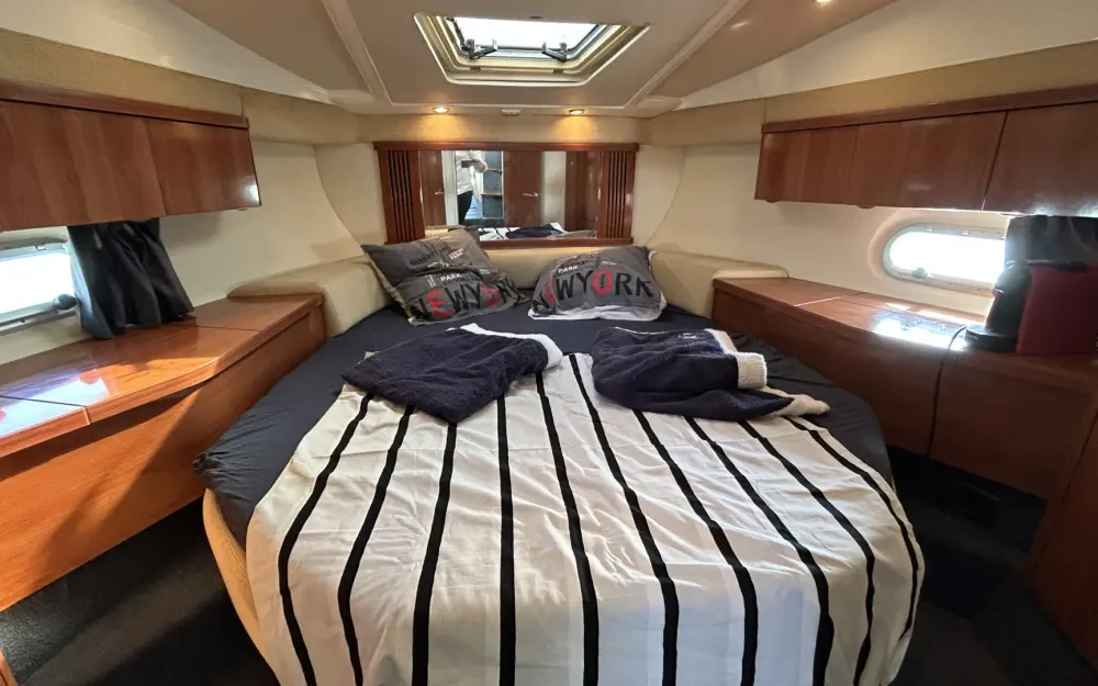 slider 2 Sealine  F 34