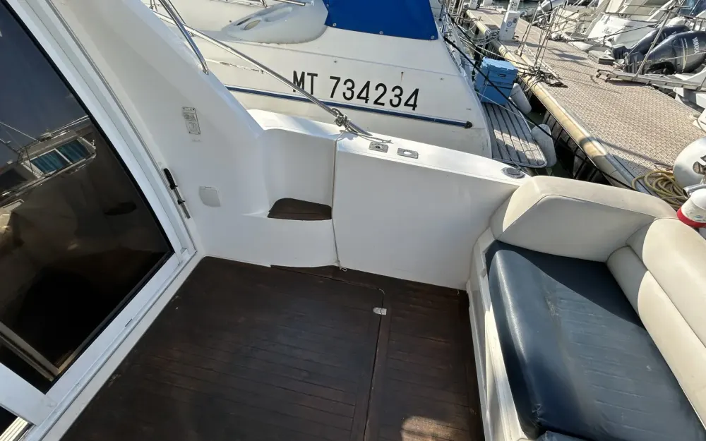 slider 7 Sealine  F 34