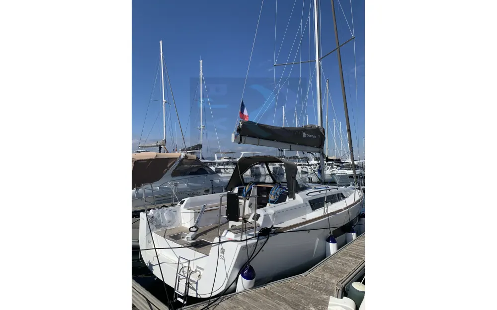 slider 18 Dufour  32