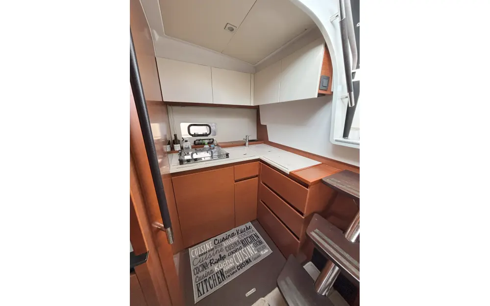 slider 13 Jeanneau Leader 40 Sportop