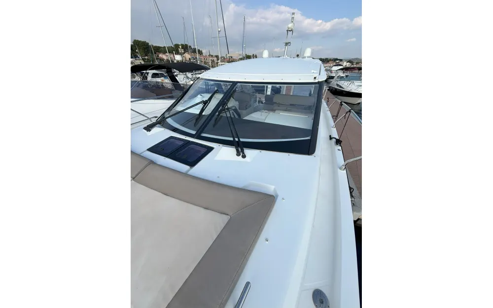 slider 23 Jeanneau Leader 40 Sportop