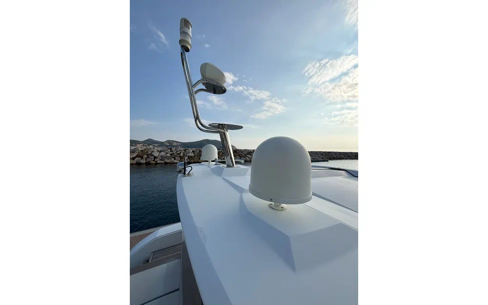 slider 27 Jeanneau Leader 40