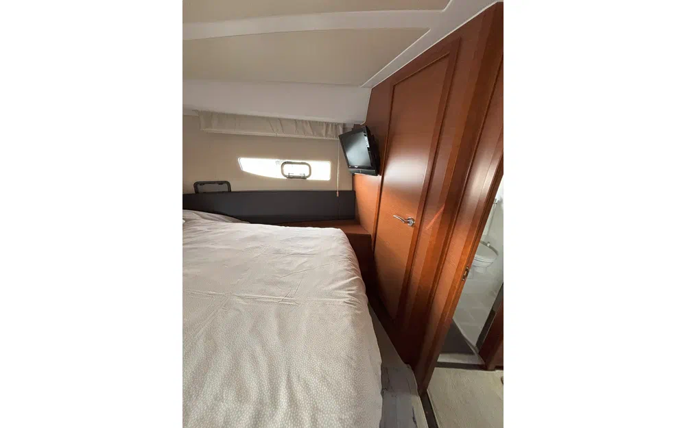 slider 3 Jeanneau Leader 40