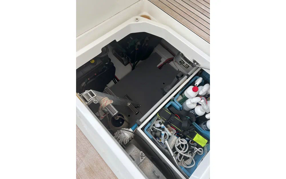 slider 46 Jeanneau Leader 40