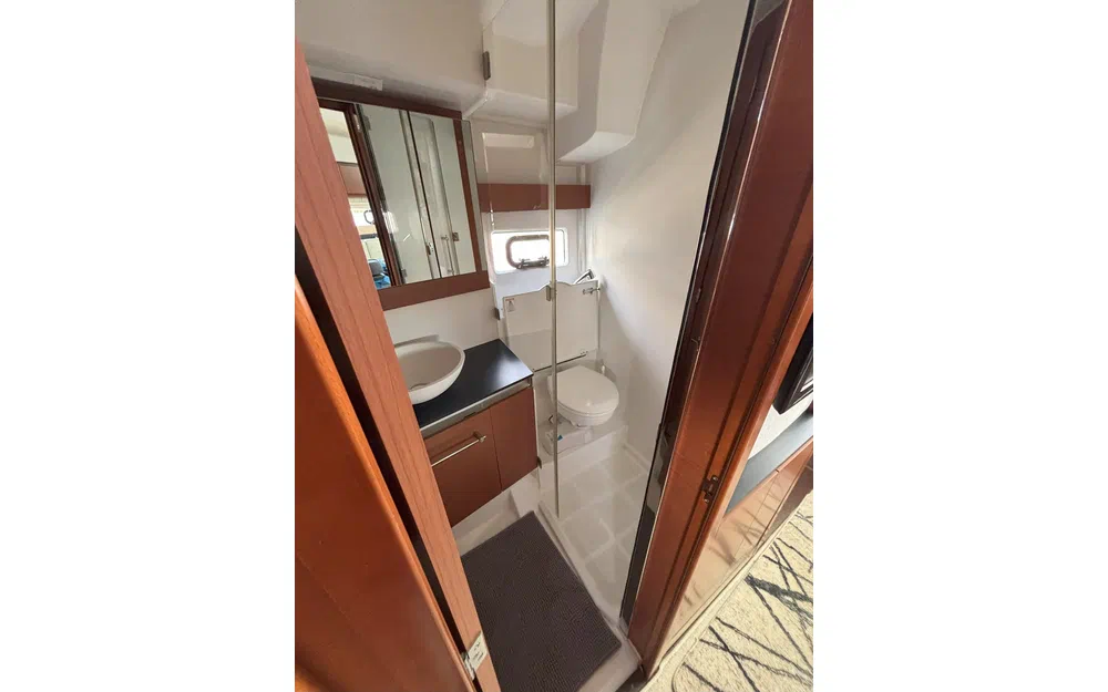 slider 5 Jeanneau Leader 40