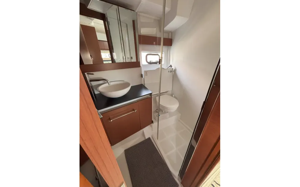 slider 6 Jeanneau Leader 40 Sportop