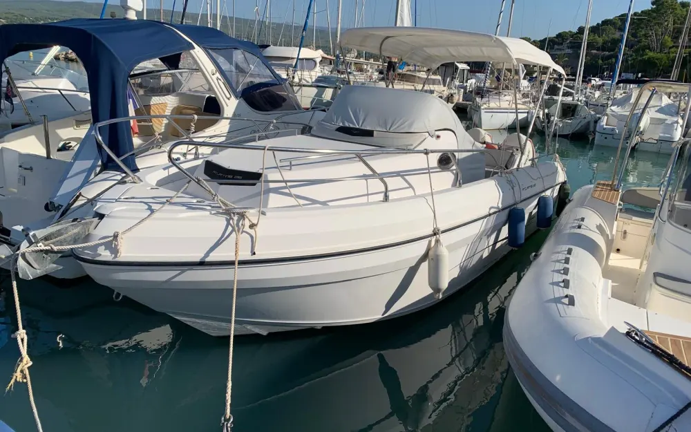 slider 14 Ranieri Atlantis 26