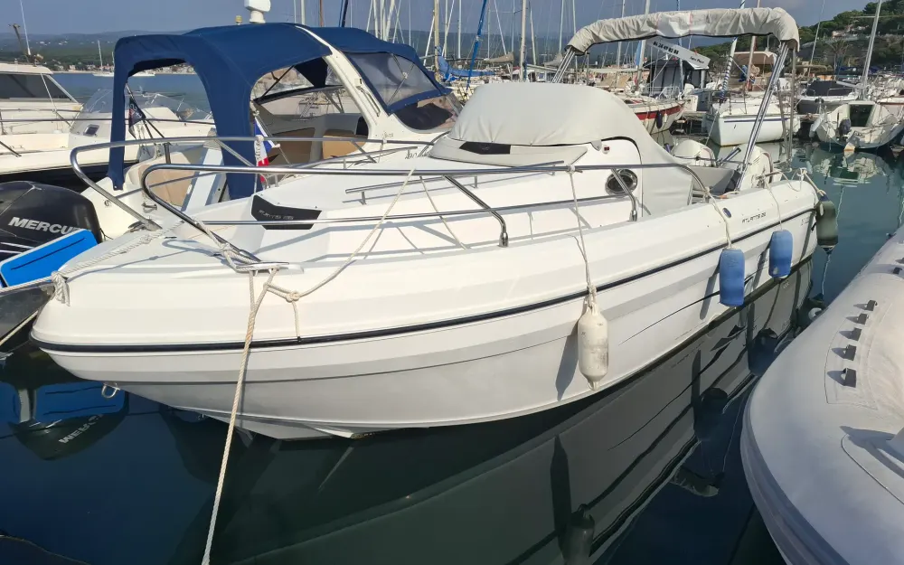 slider 1 Ranieri Atlantis 26