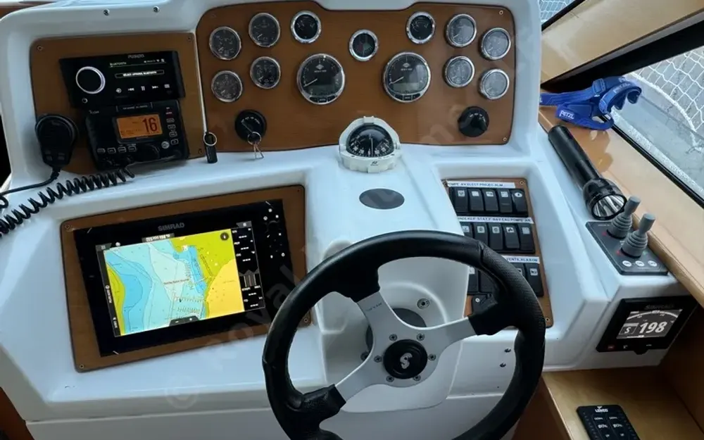 slider 14 Beneteau Antares 13.80