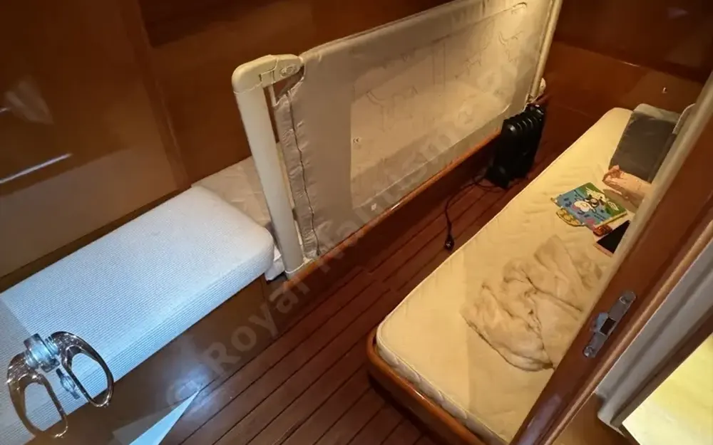 slider 15 Beneteau Antares 13.80