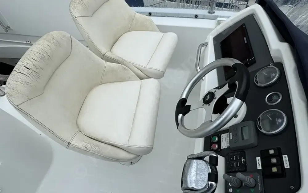 slider 7 Beneteau Antares 13.80