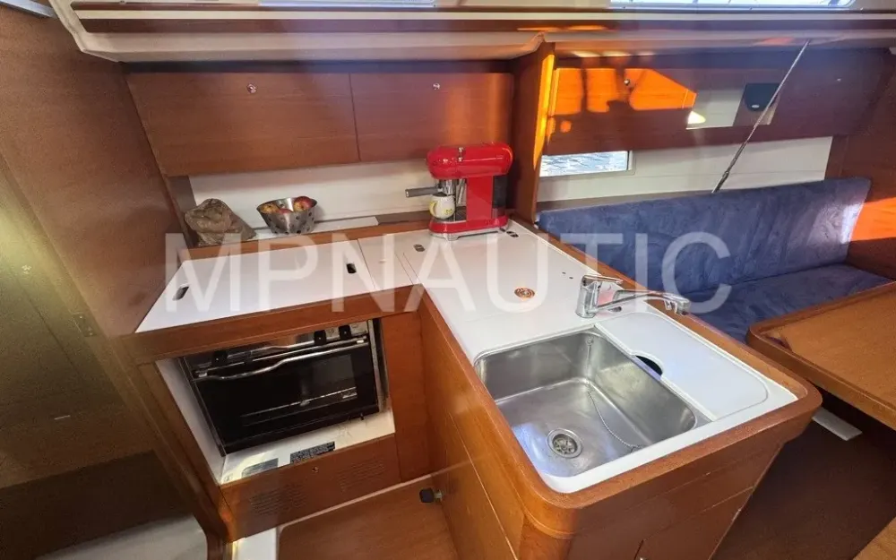 slider 11 Dufour 335 Grand Large