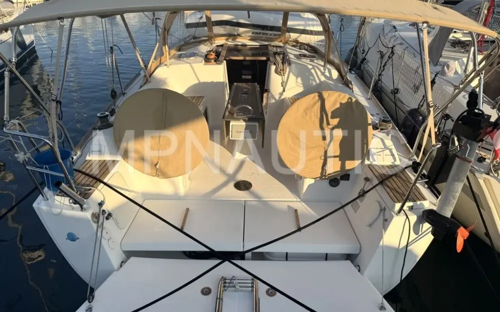 slider 1 Dufour 335 Grand Large