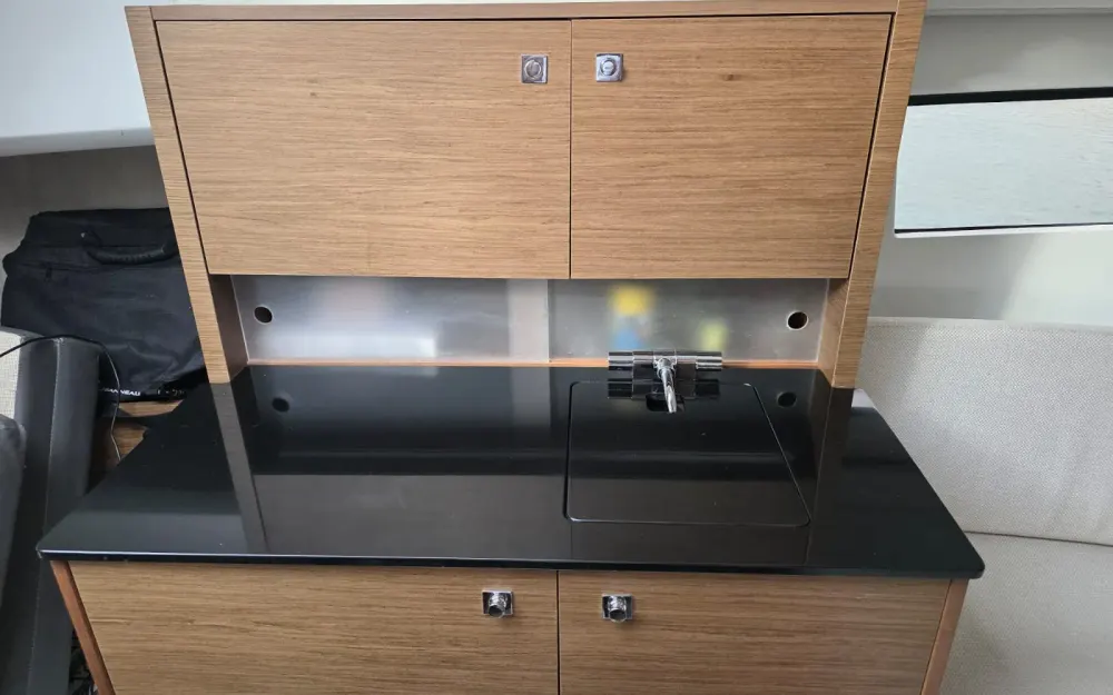 slider 4 Jeanneau Cap Camarat 9.0 WA