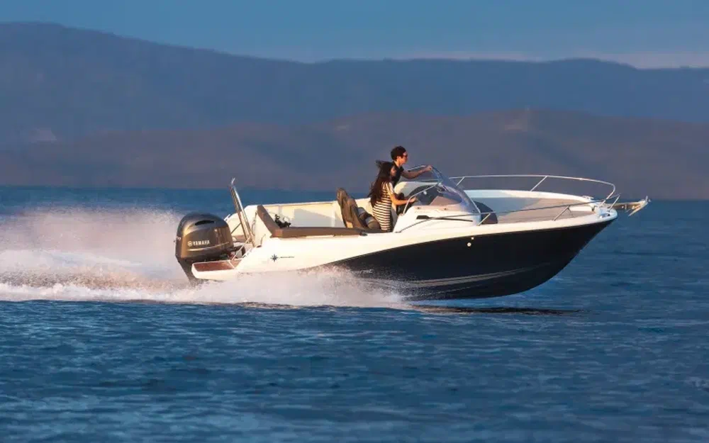 slider 2 Jeanneau Cap Camarat 6.5 WA