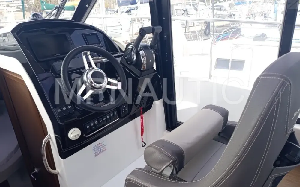 slider 5 Jeanneau Merry Fisher 895