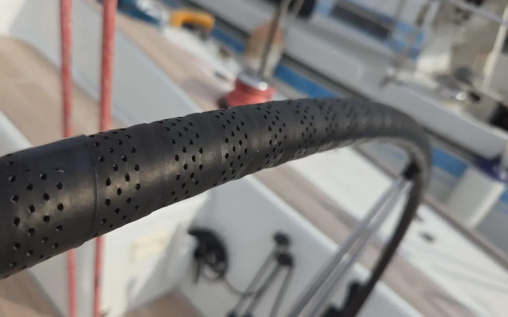 slider 11 Beneteau First 40
