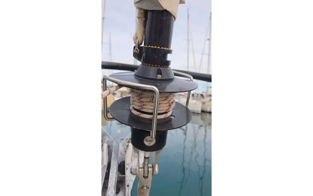 slider 15 Beneteau First 40