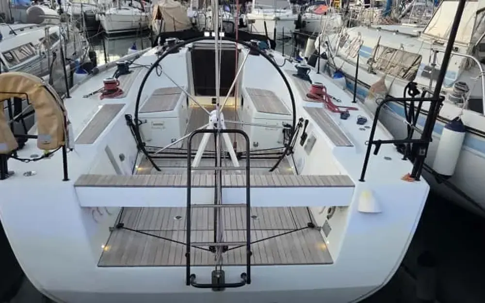 slider 2 Beneteau First 40