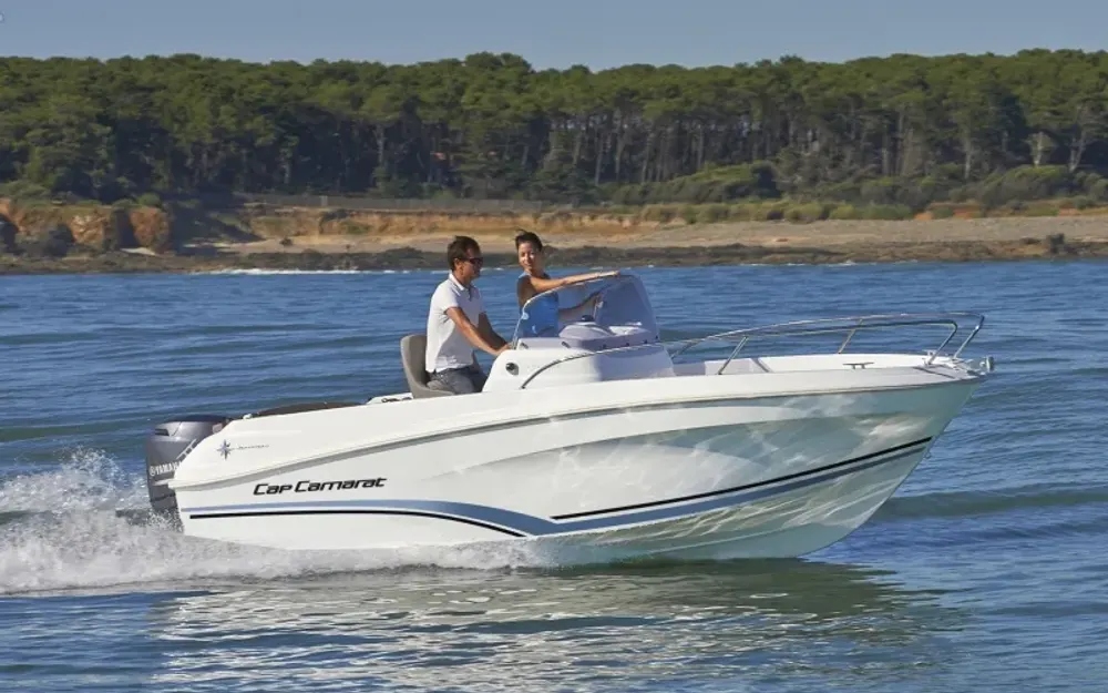 slider 0 Jeanneau Cap Camarat 5.5 CC Serie 2