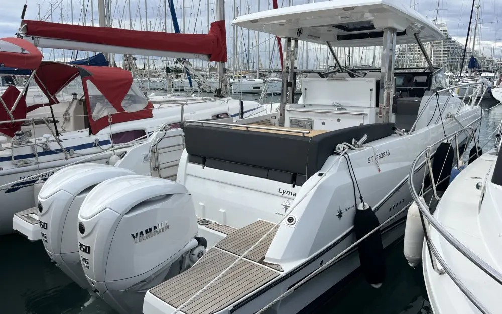 slider 0 Jeanneau Cap Camarat 10.5 Wa Serie 2