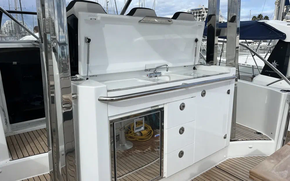 slider 4 Jeanneau Cap Camarat 10.5 WA