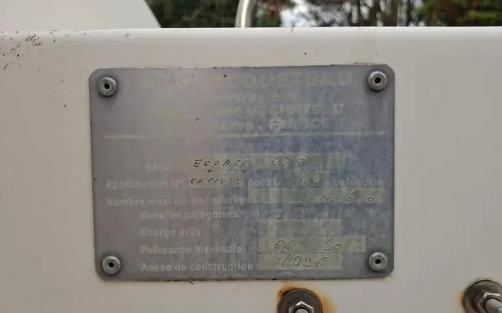 slider 16 Ocqueteau Espace 615
