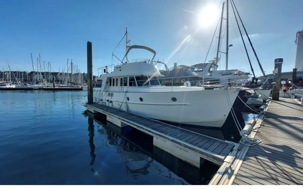 slider 0 Beneteau Swift Trawler 42