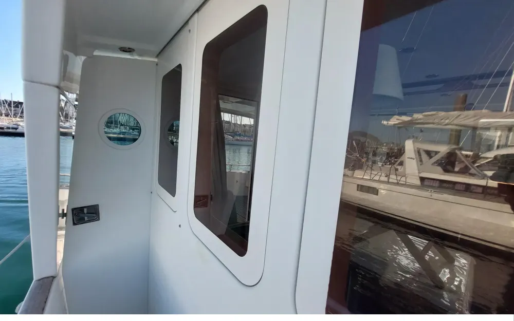 slider 11 Beneteau Swift Trawler 42