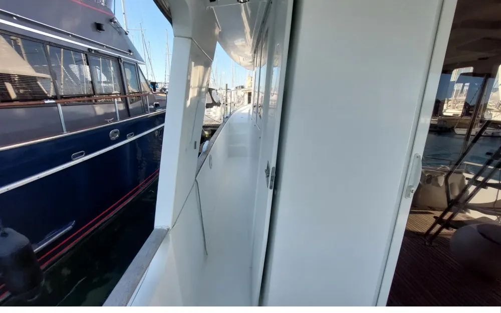 slider 15 Beneteau Swift Trawler 42
