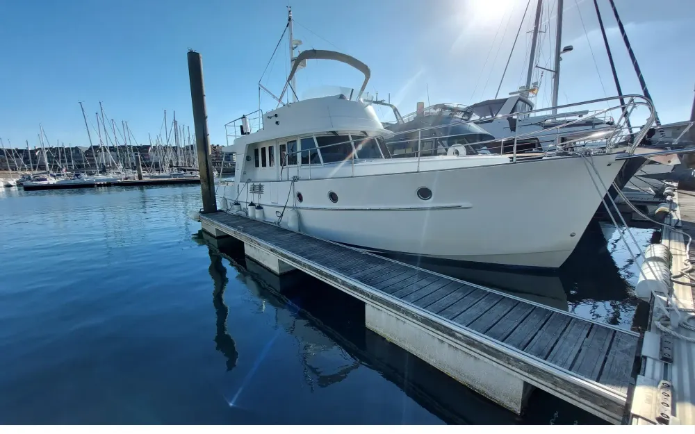 slider 1 Beneteau Swift Trawler 42
