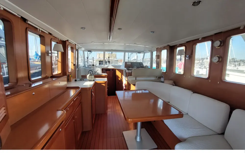 slider 21 Beneteau Swift Trawler 42