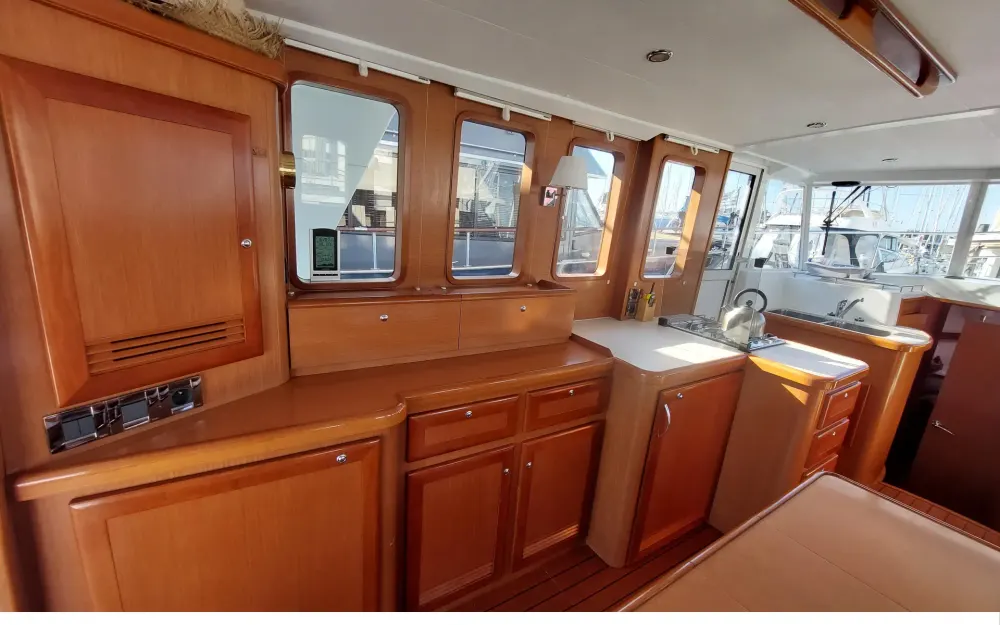 slider 23 Beneteau Swift Trawler 42