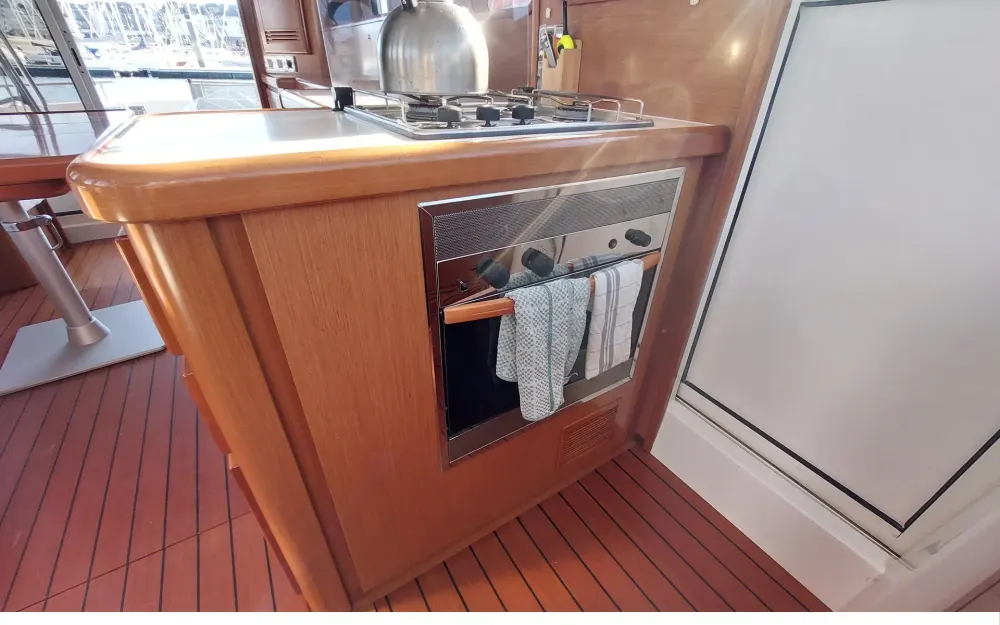 slider 26 Beneteau Swift Trawler 42